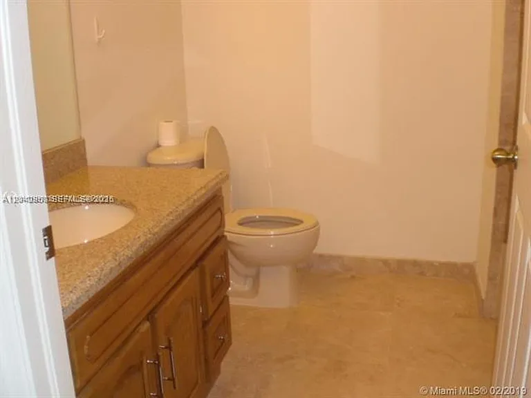 3590 Coral Way #CU-902 — Photo 12