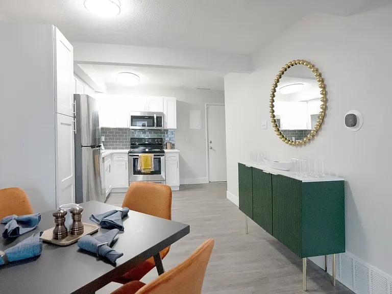 Spanish Lake Townhomes — Photo 10