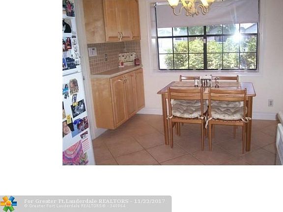 3rd image of 2826 NW 110th Ave