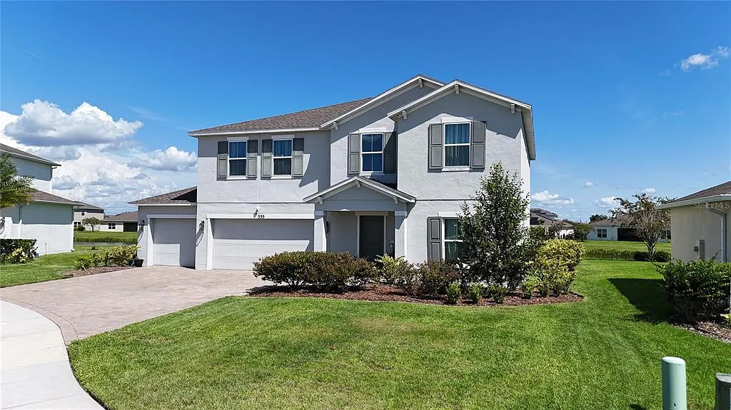 4 bed, 3.0 bath, 2852 sqft, $2,700 — Photo 2