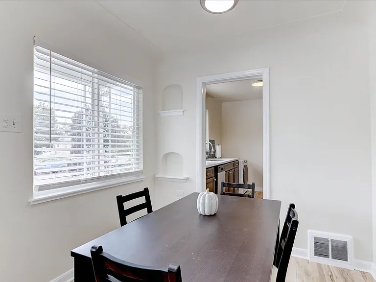 361 N Raleigh St #A & B — Photo 7