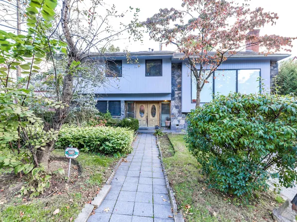 82-11 Beverly Road image 1 of 23