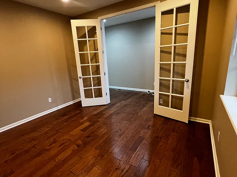 10698 Worthington Cir — Photo 6