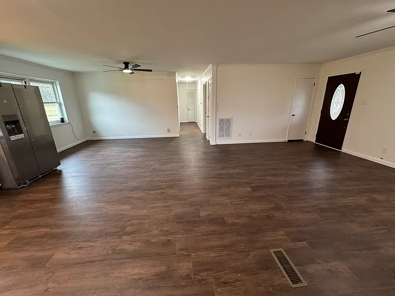 6878 Sifford Rd — Photo 4