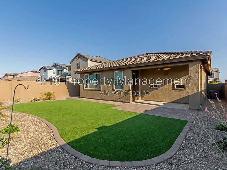 2222 E Palmdale Ln — Photo 4