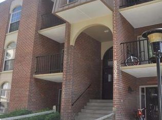 8302 Tobin Rd APT 11, Annandale, VA 22003