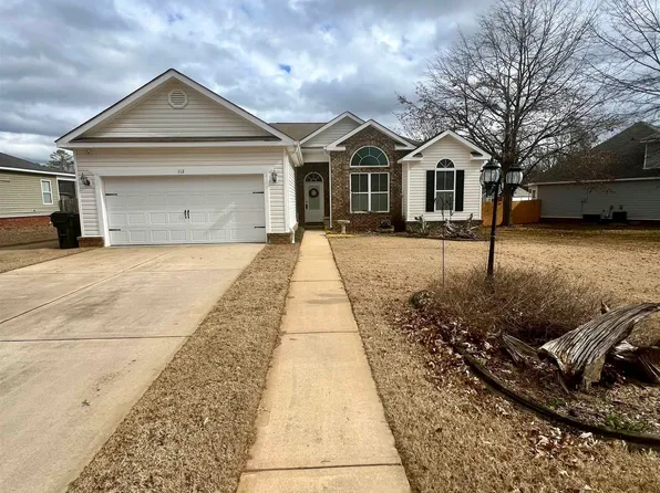 112 Harmony Path, Bonaire, GA 31005