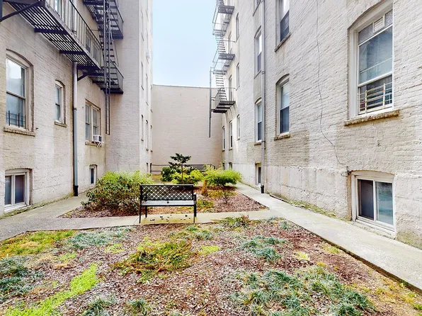 9031 Fort Hamilton Pkwy APT 4L, Brooklyn, NY 11209