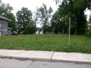 303 W 4th St, Anderson, IN 46011