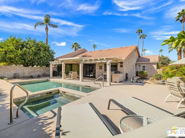 38854 Kilimanjaro Dr, Palm Desert, CA 92211