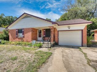 316 Hilltop Ln, Wylie, TX 75098