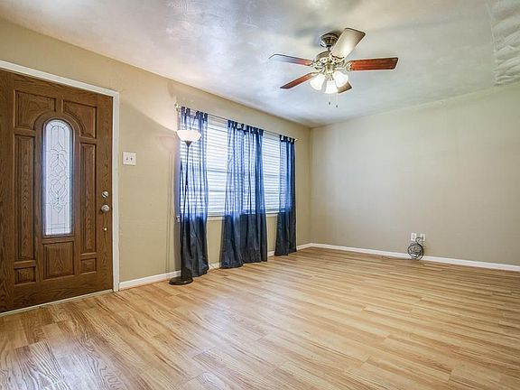 4th image of 2815 Anchor Dr