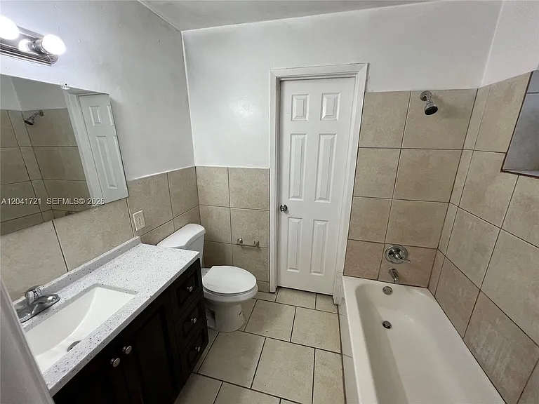 6421 NW 20th Ct #6421 — Photo 15