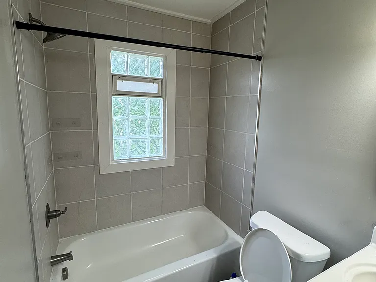 211 S Emerson Ave — Photo 10