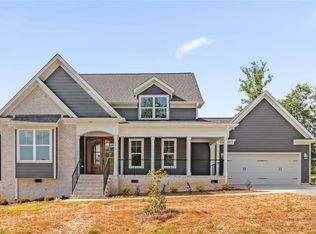 8810 Rudy Dr, Kernersville, NC 27284