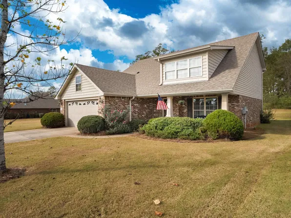 116 Tanglewood Dr, Alabaster, AL 35007