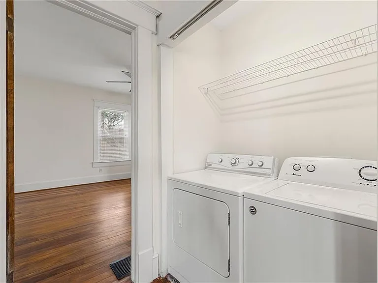 1727 Defoor Ave NW — Photo 17