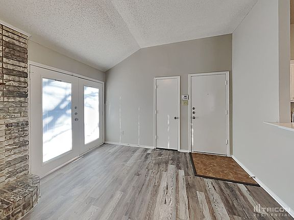 5th image of 1238 Rosewood Ln