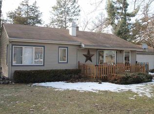 1222 S River Rd, Janesville, WI 53546