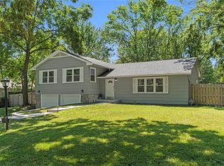 1035 E 115th St, Kansas City, MO 64131