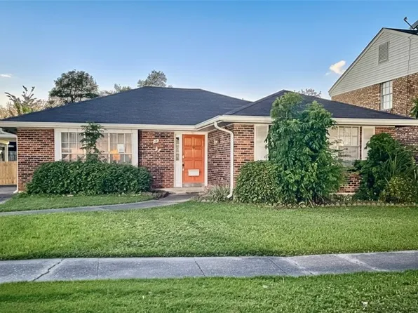 31 Antigua Dr, Kenner, LA 70065