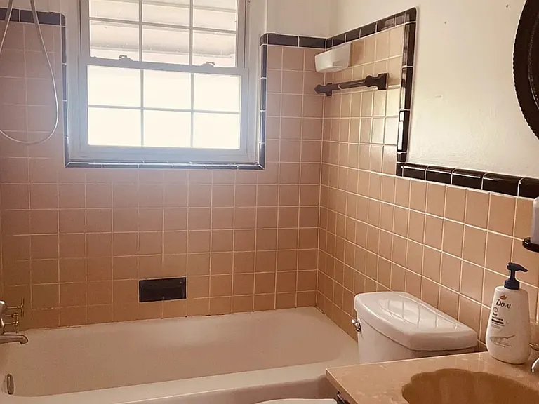 23109 Edsel Ford Ct — Photo 8