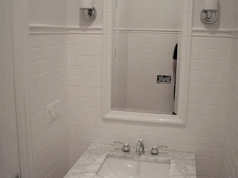 Motley School Apartments — Photo 38