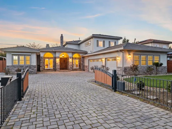 1511 Burrows Rd, Campbell, CA 95008