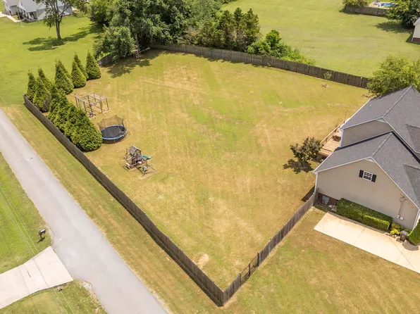 75 Cassandra Way, Savannah, TN 38372