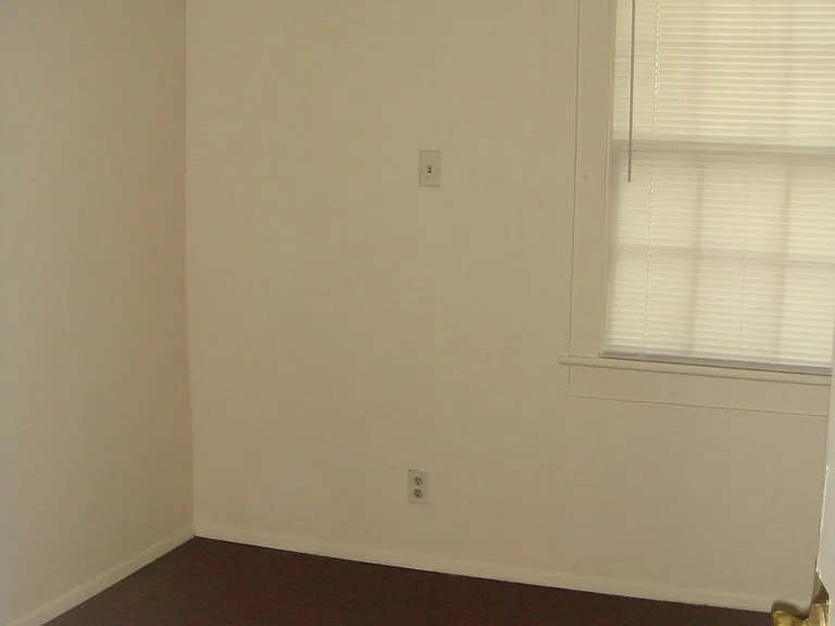 1401 Williams Street — Photo 11