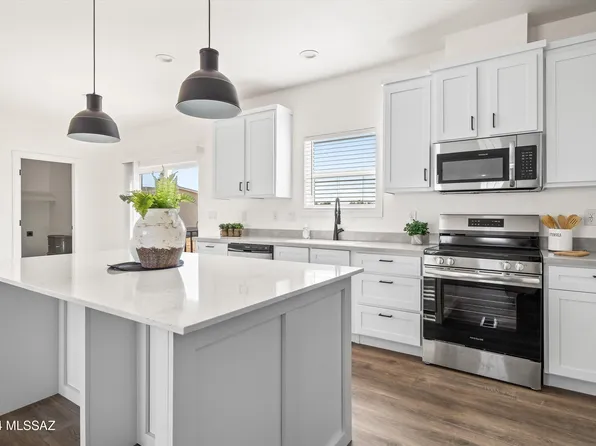 12486 W Picture Rocks Rd, Tucson, AZ 85743
