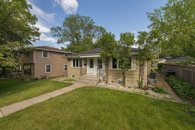 4025 Excelsior Blvd — Photo 30