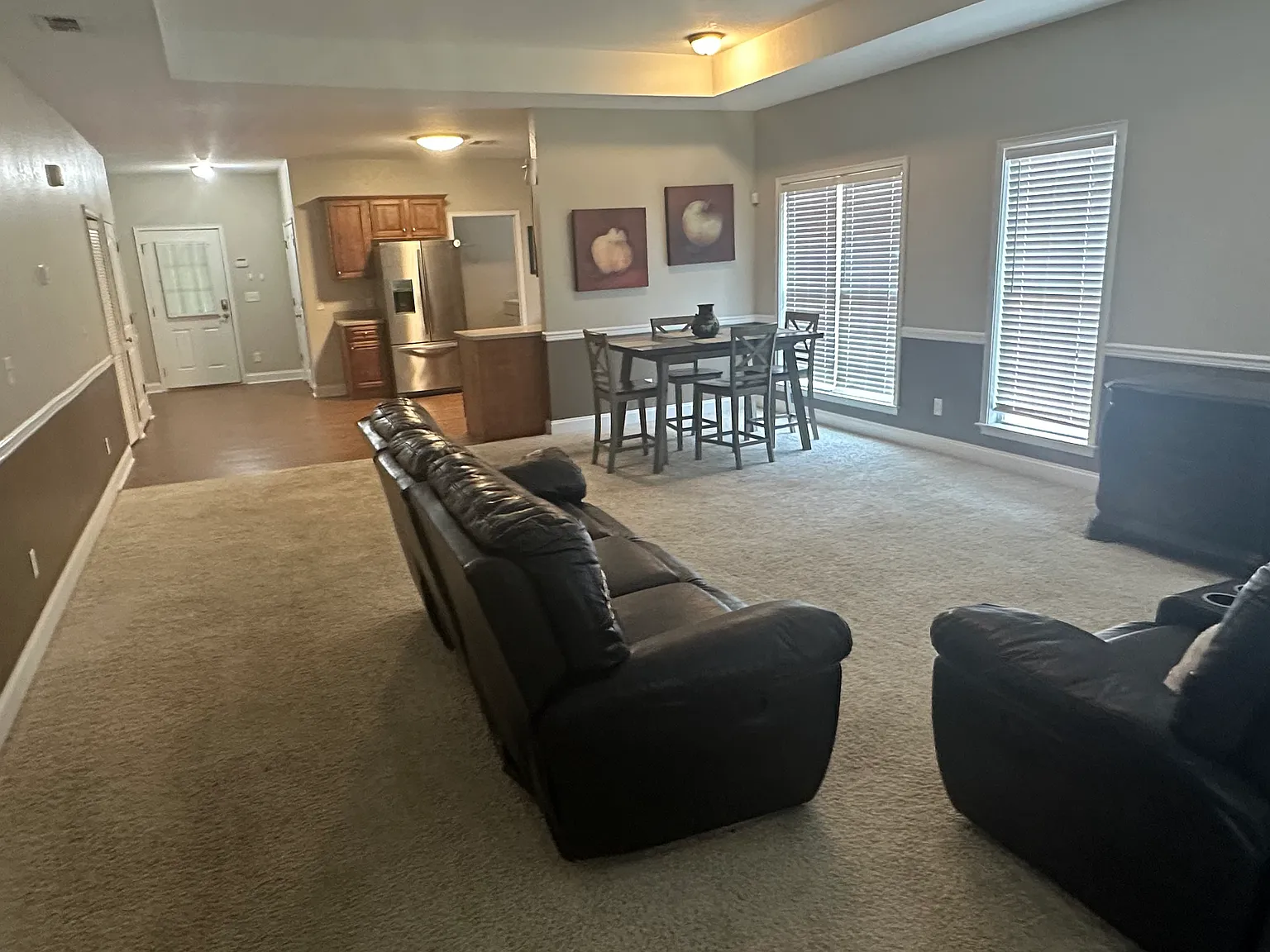 3 bed, 1548 sqft, $2,000 — Photo 2