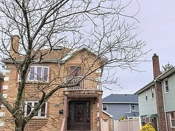 16813 81st Ave, Jamaica, NY 11432