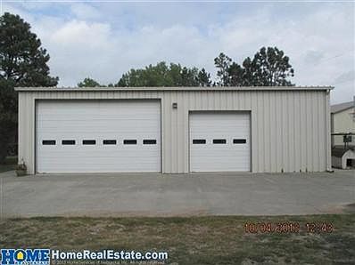 3rd image of 7320 Travis Dr