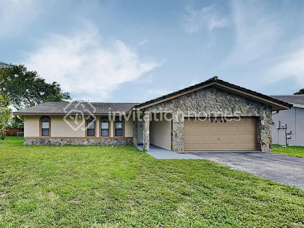 7540 NW 21st Ct, Pompano Beach, FL 33063