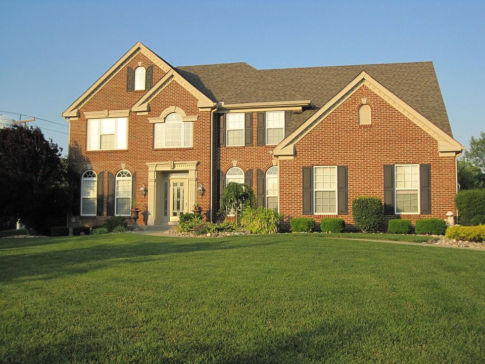 1st image of 4026 Hickory Woods Dr