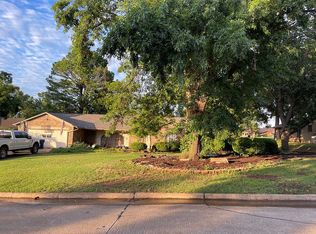 815 Oakridge Dr, Stillwater, OK 74074