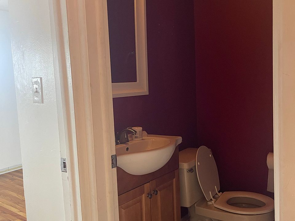 1st image of 23640 Brandywynne St