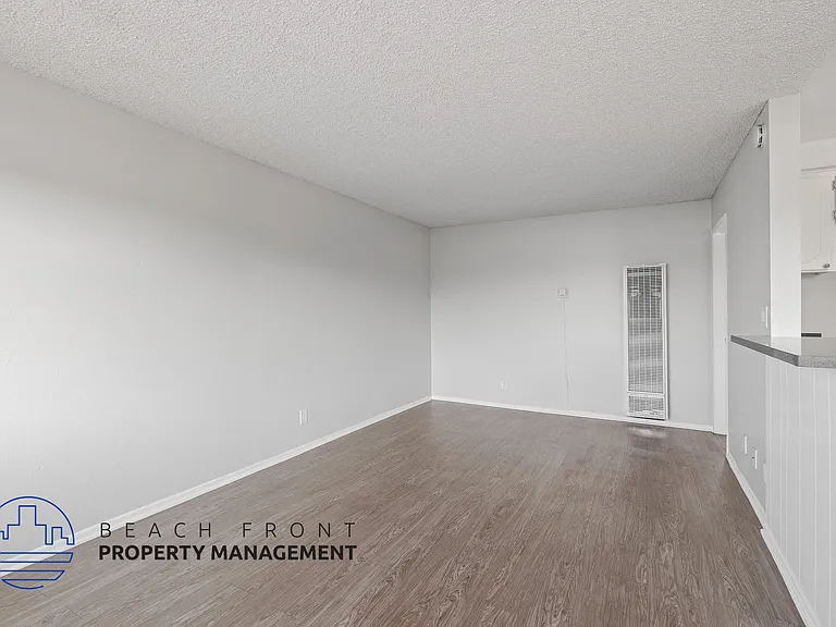 13916 Cerise Ave. — Photo 10