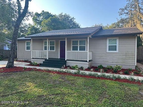 3rd image of 12206 GRASSE Street
