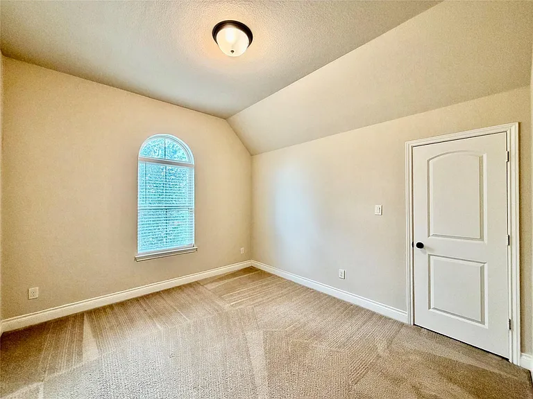 11006 Glenrothers Dr — Photo 10