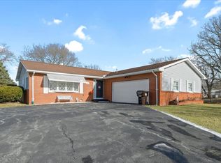 275 Alexander Dr, Rantoul, IL 61866