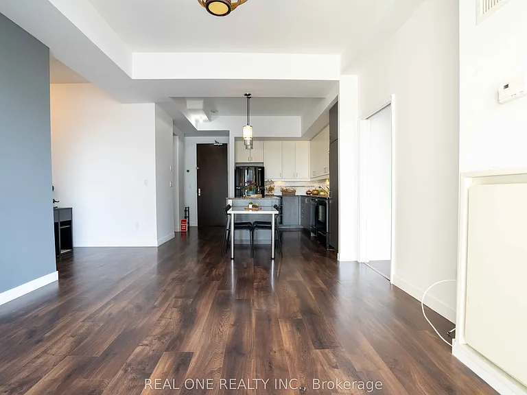 191 King St S #703 — Photo 10