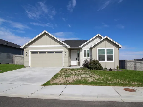 7788 Cardinal Peak St, West Richland, WA 99353