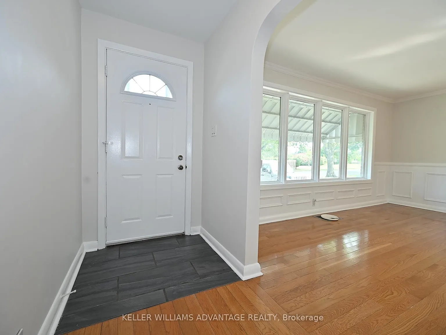4 bed, $3,000 — Photo 3