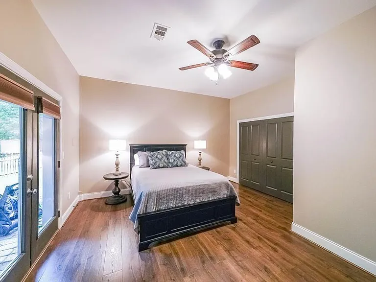 120 Heritage Ct — Photo 31