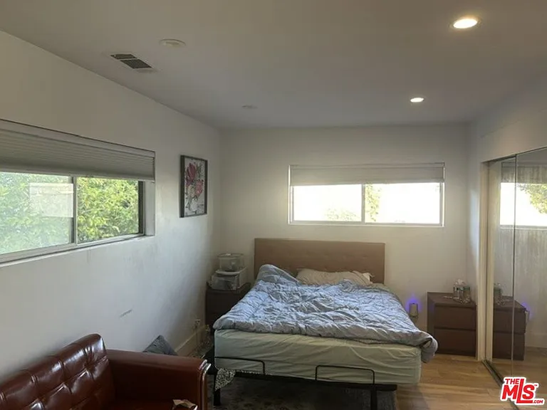 11835 Grevillea Ave — Photo 27