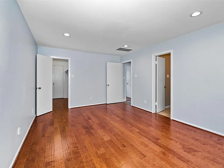 3415 Freshmeadows Dr — Photo 24