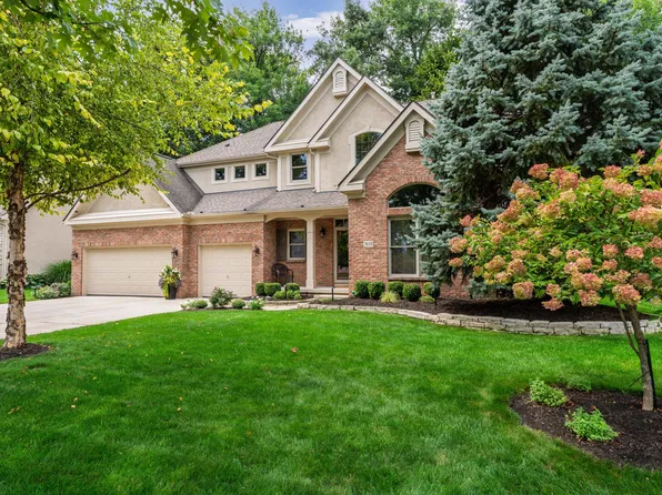 7651 Kestrel Way E, Dublin, OH 43017